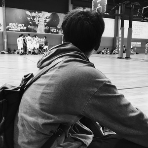 国产大片内射1区2区
