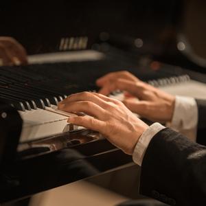 国产大片内射1区2区
